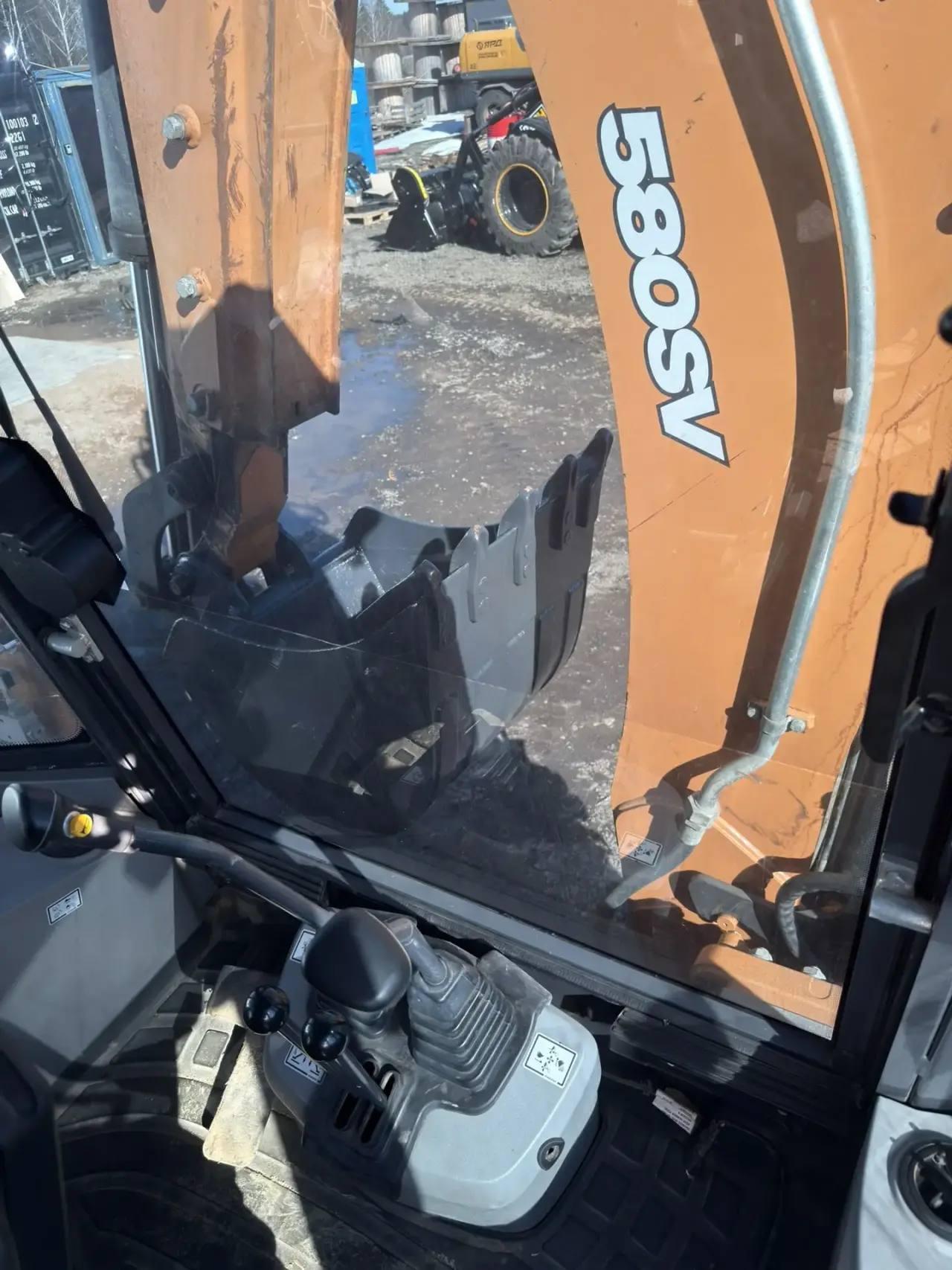 CASE 580SV 15