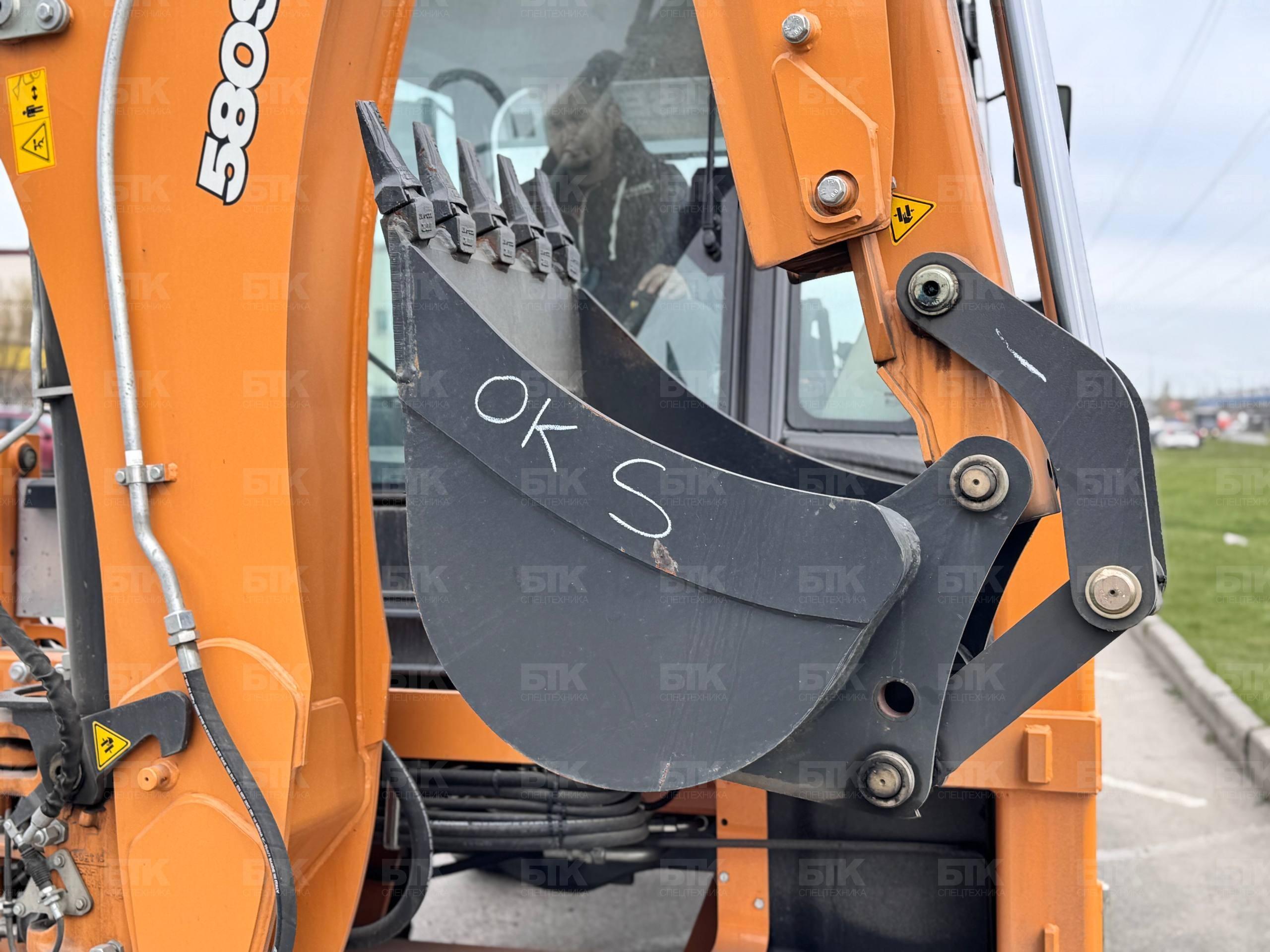 CASE 580SV 29