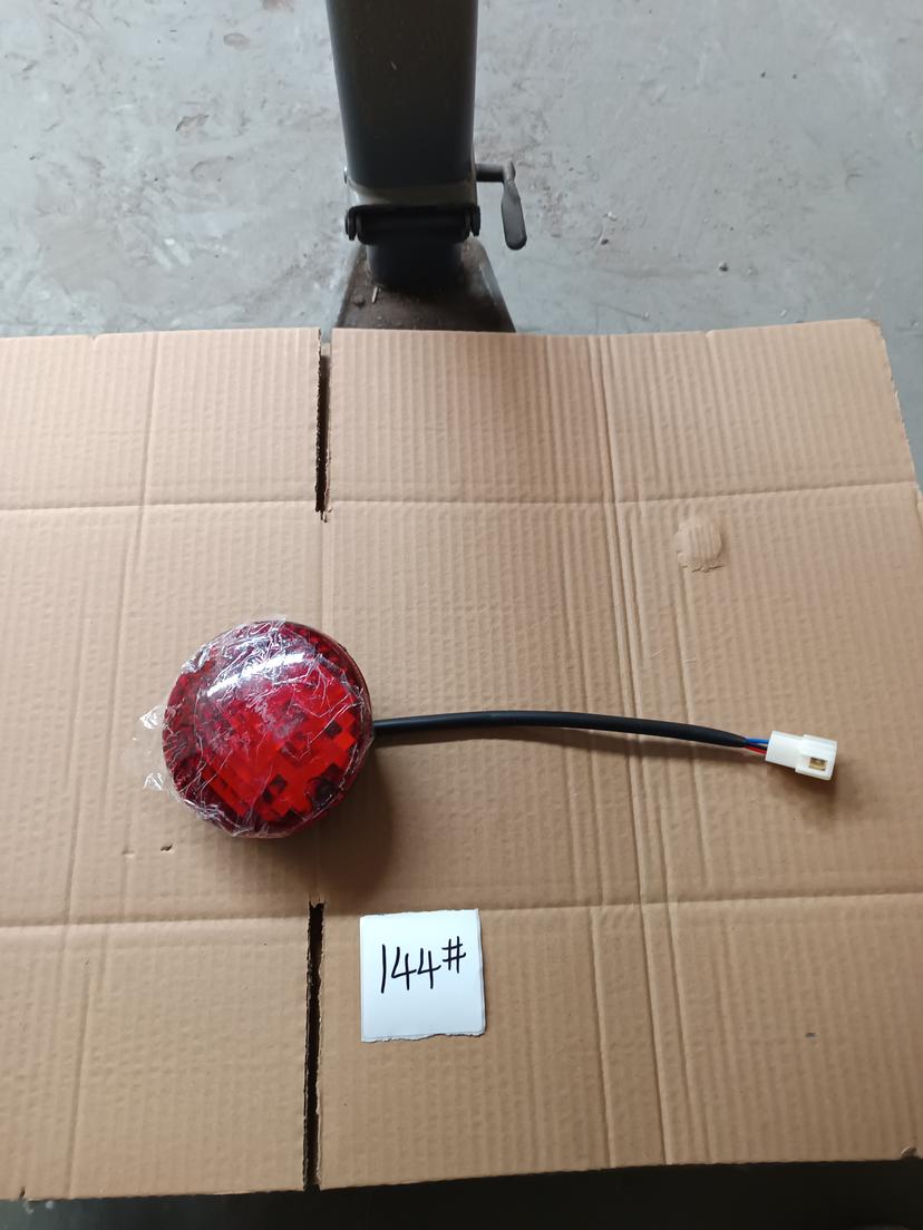 Фонарь стоп-сигнала Shanmon 388H Z062200011-4