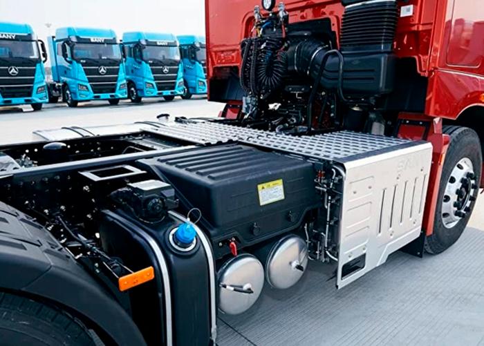 Тягач магистральный Sany 6×4, МКПП FAST12 3