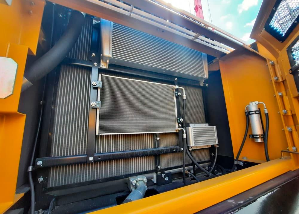 Гусеничный экскаватор SANY SY375H 5