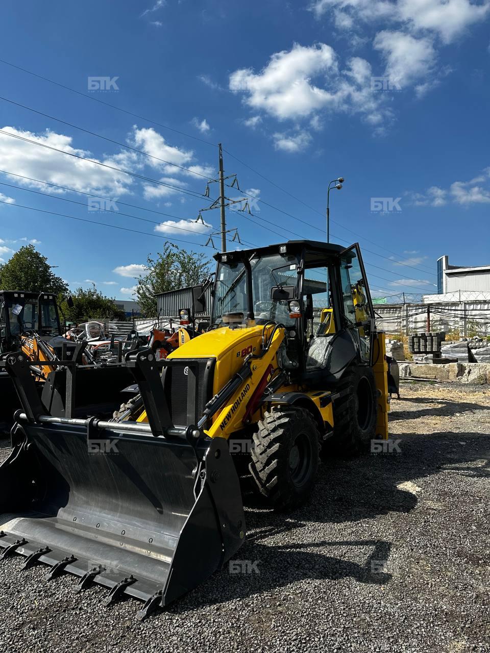 Экскаватор-погрузчик NEW HOLLAND B80B