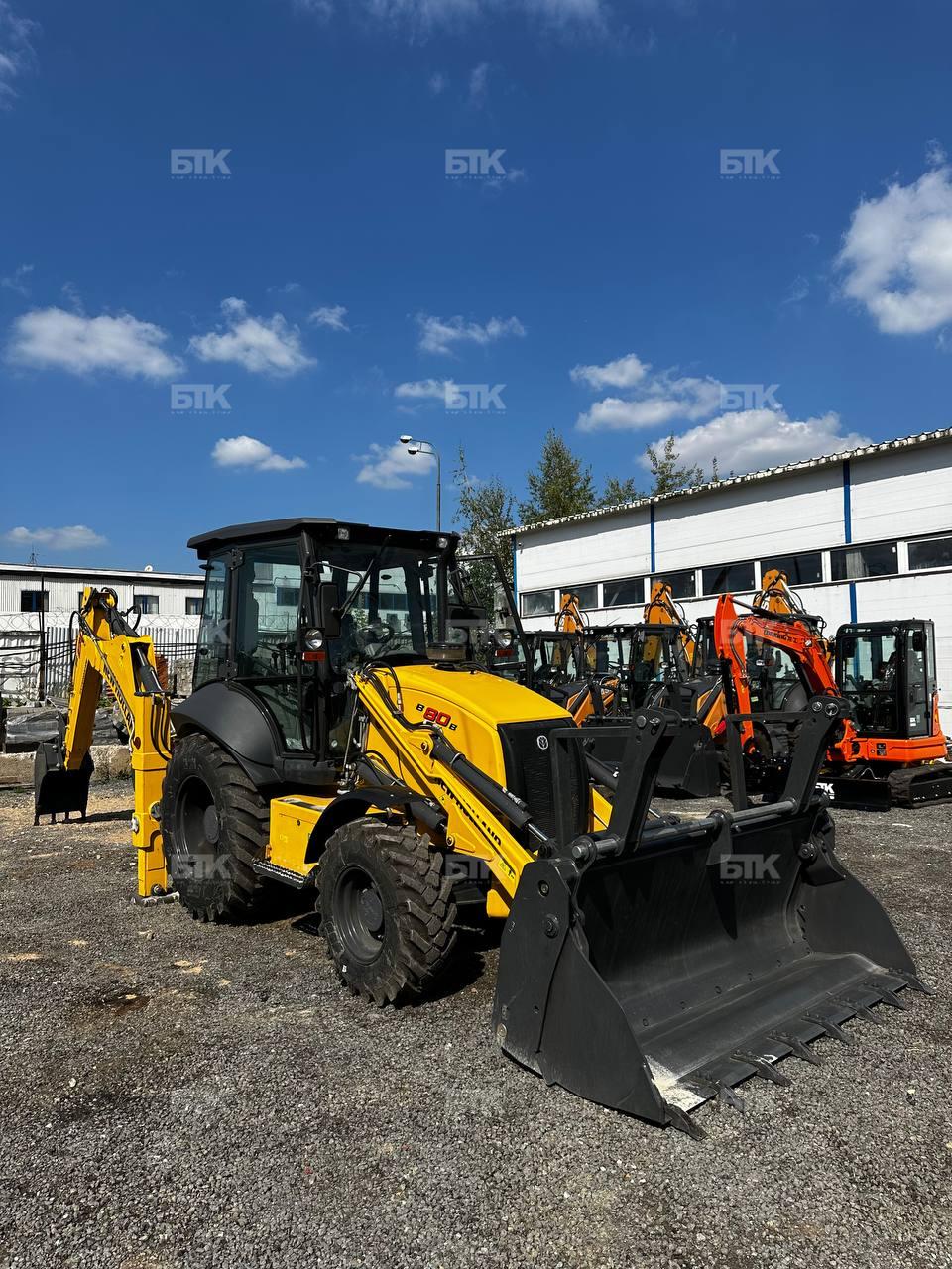 Экскаватор-погрузчик NEW HOLLAND B80B 8
