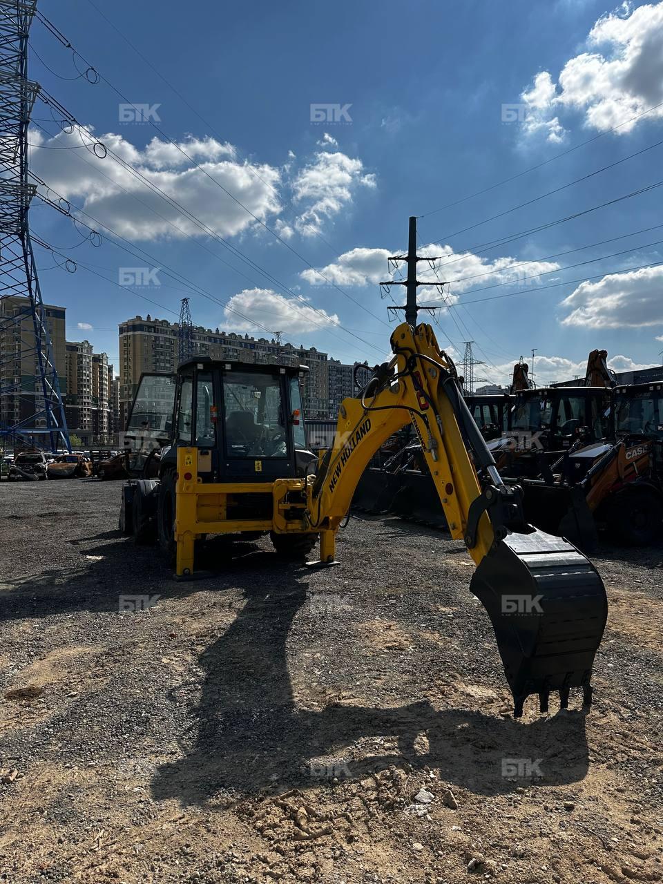 Экскаватор-погрузчик NEW HOLLAND B80B 10