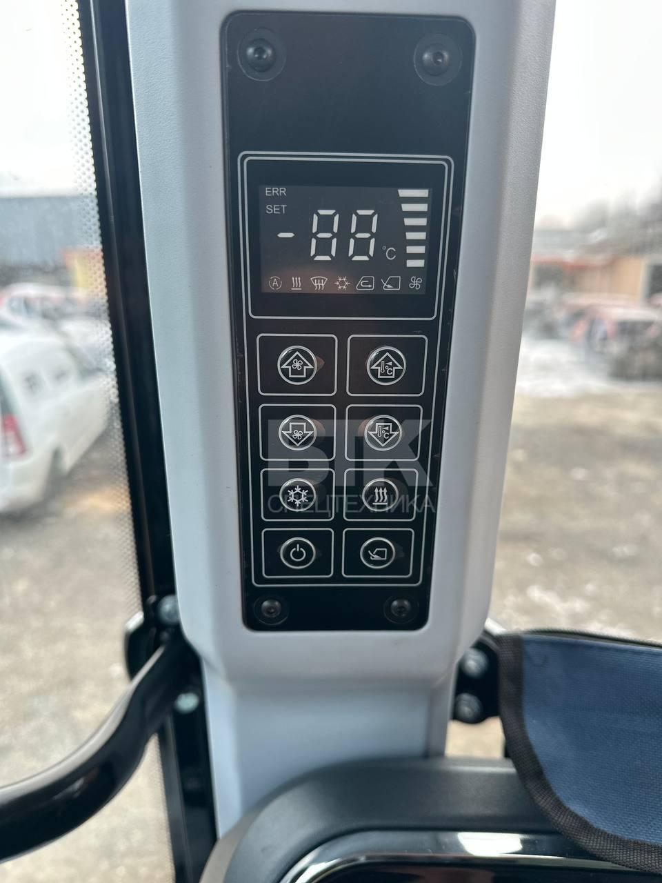 Экскаватор-погрузчик Lonking CDM83C 24