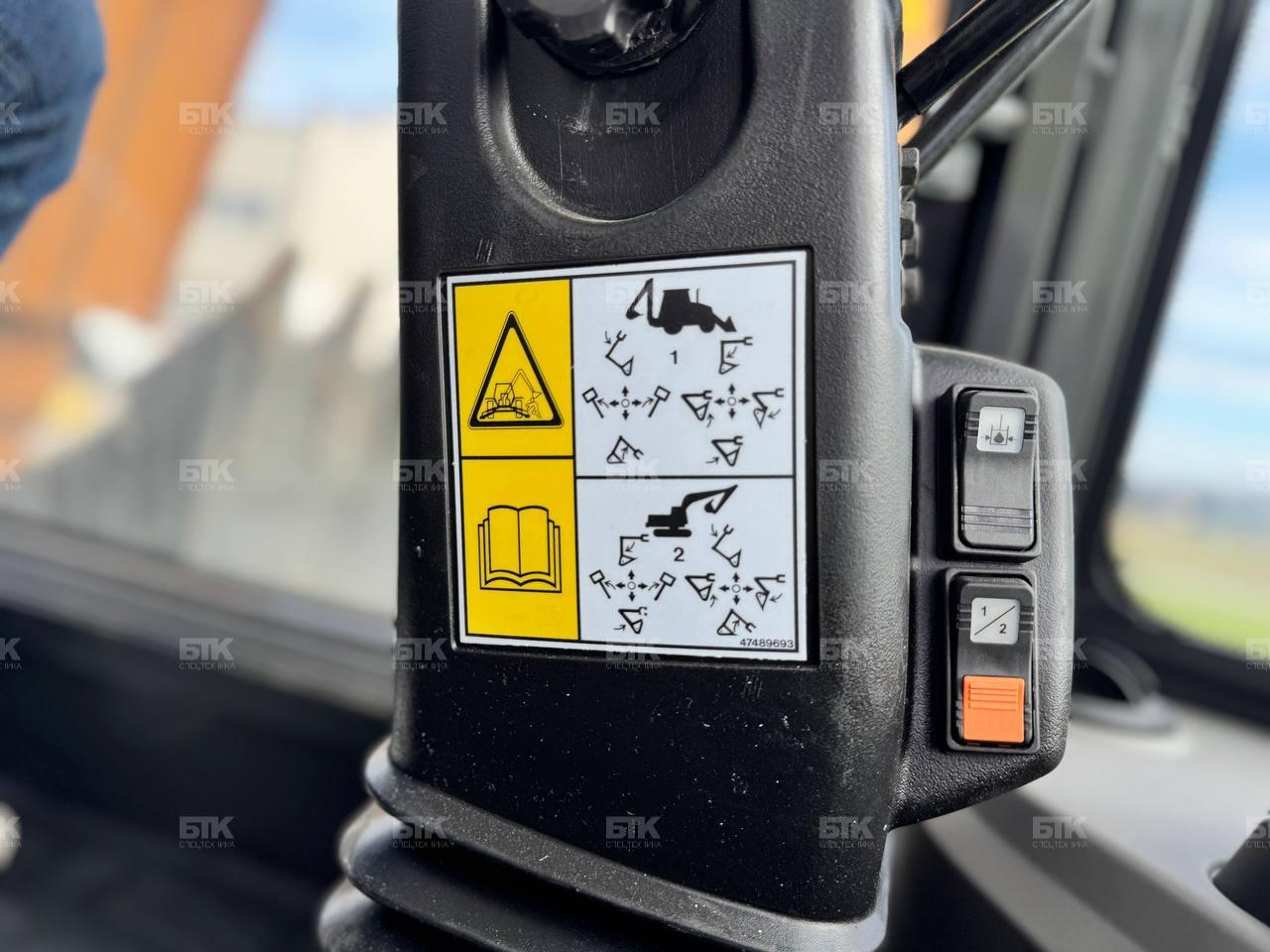 Экскаватор-погрузчик CASE 695SV PREMIUM 22