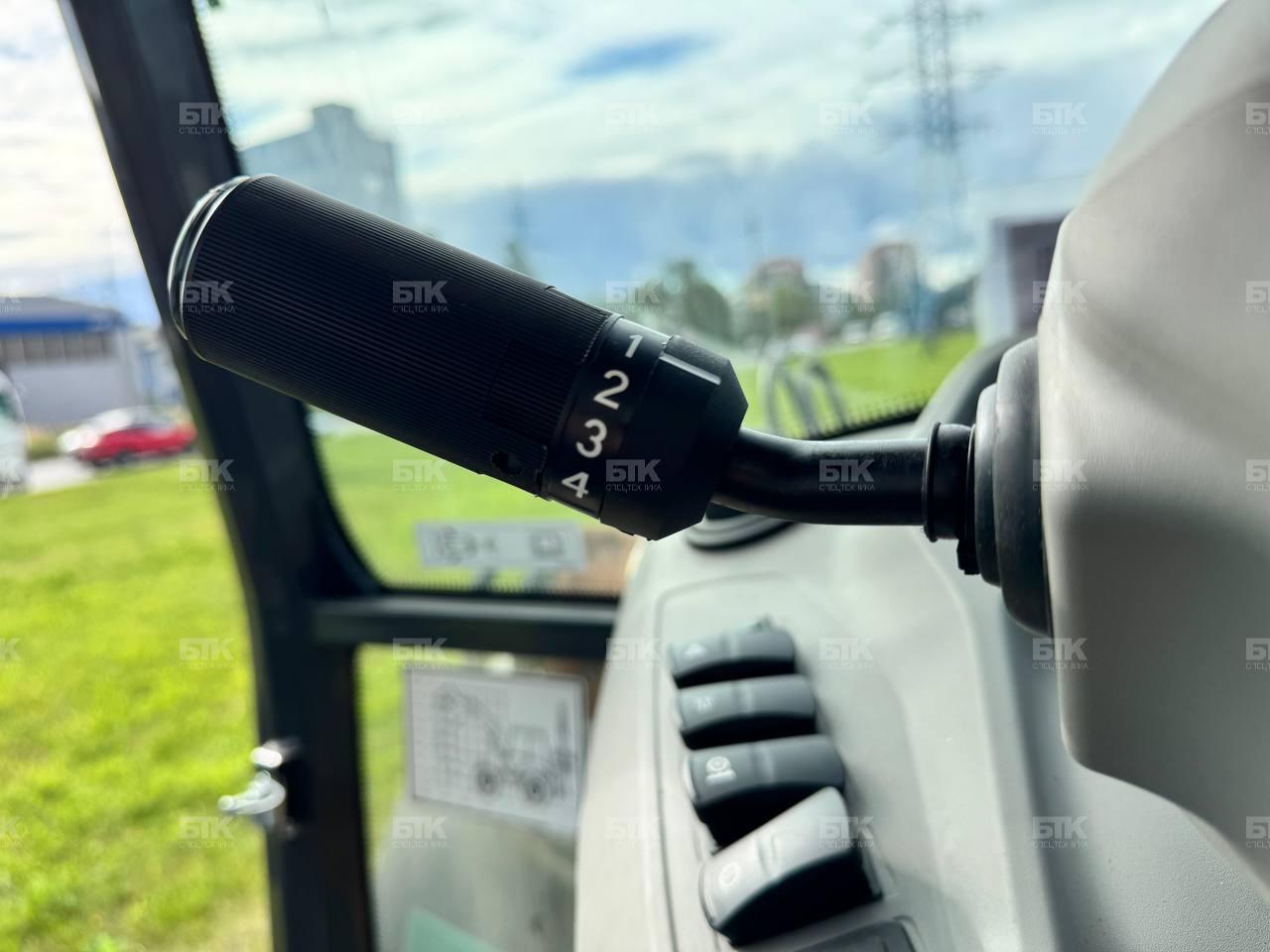 Экскаватор-погрузчик CASE 695SV PREMIUM 13