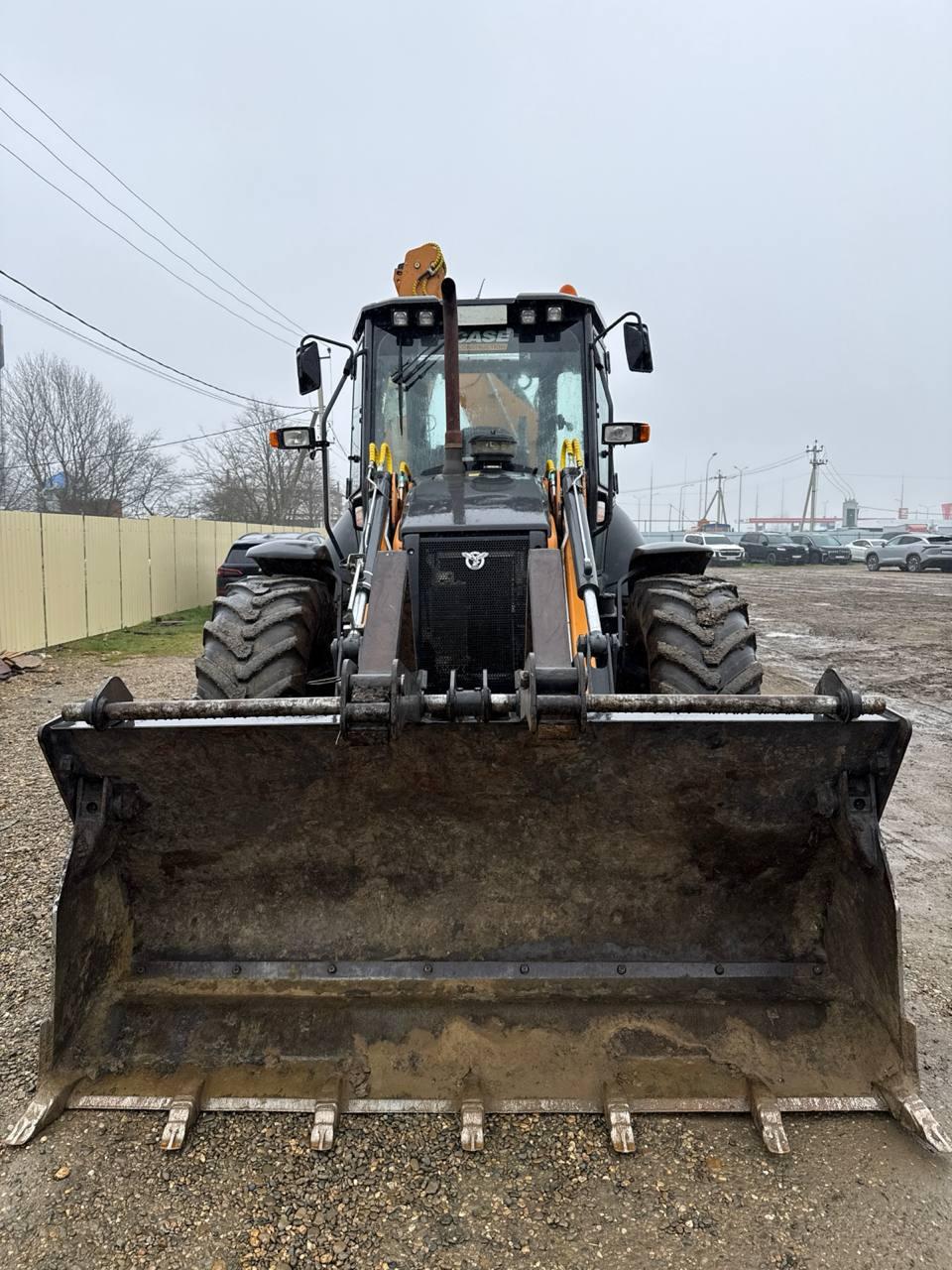 CASE 695SV
