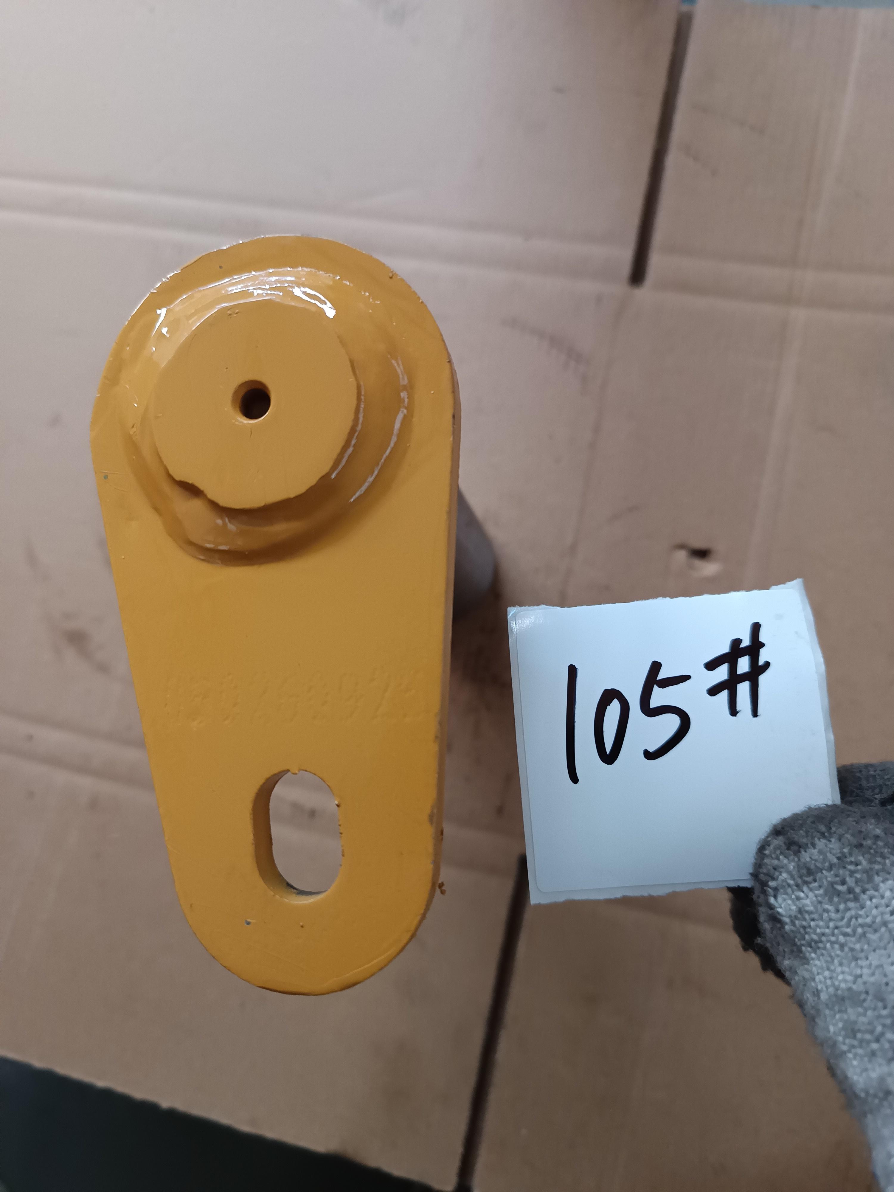 Палец крепления цилиндра экскаваторого ковша верхний d=40 L=165 Shanmon 388H Z050260925