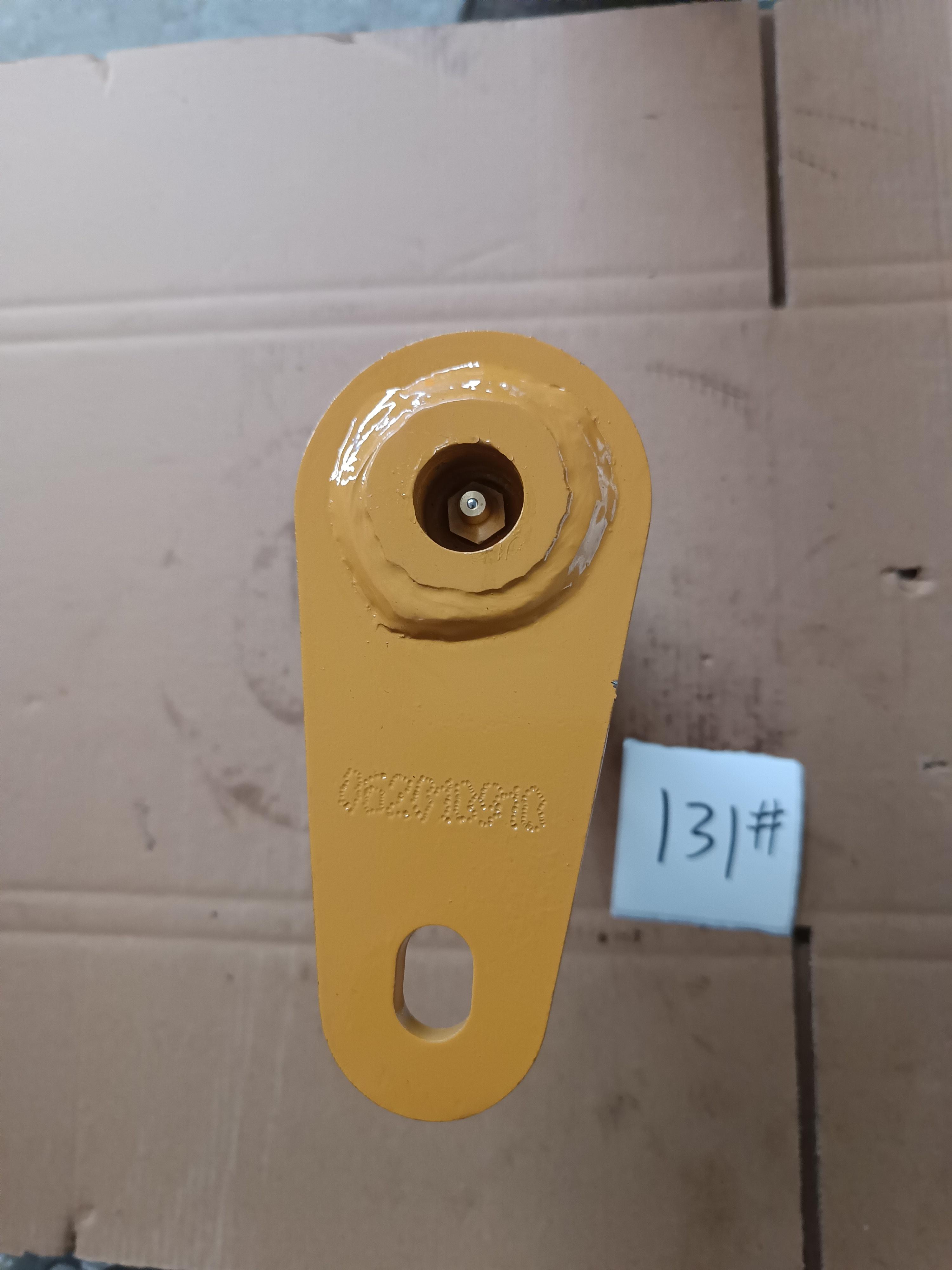 Палец передний крепления цилиндра стрелы к передней стреле d=45 L=130 Shanmon 388H Z062010910 2