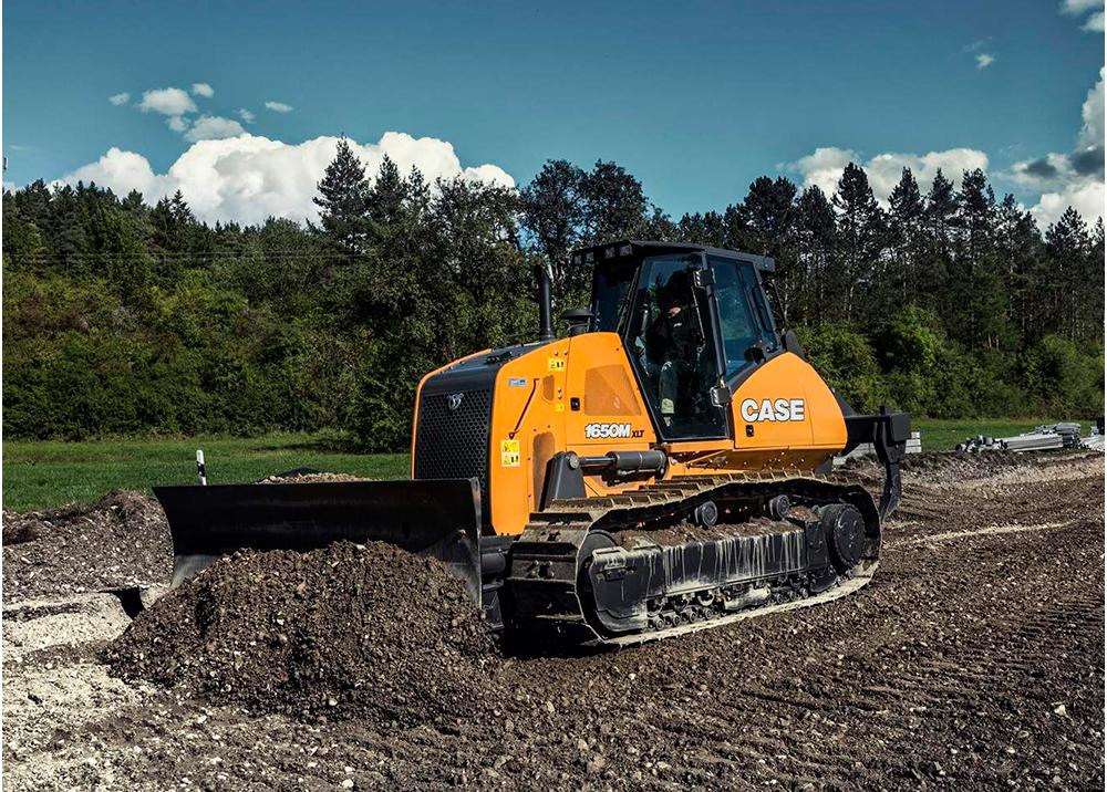 Гусеничный бульдозер CASE 1650L XLT 2