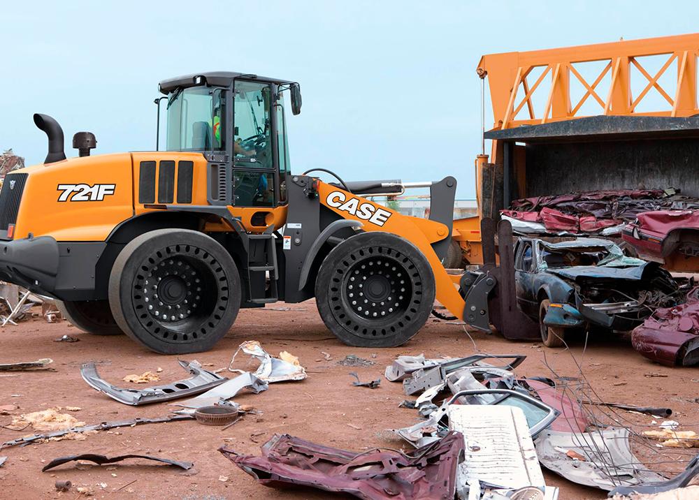 Фронтальный колесный погрузчик CASE 721F/721F XT 4