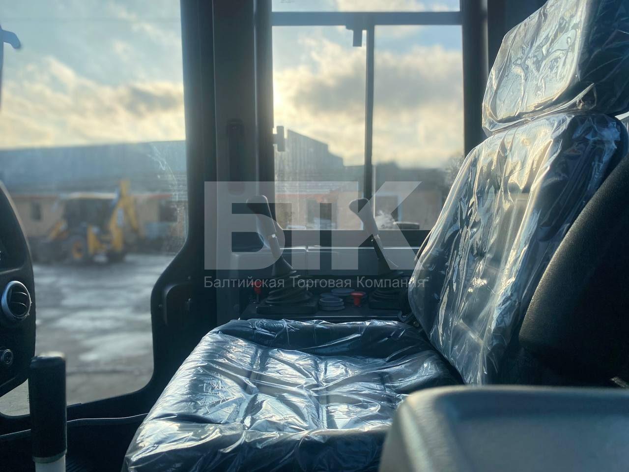 Бульдозер Beezone D16-5S 11