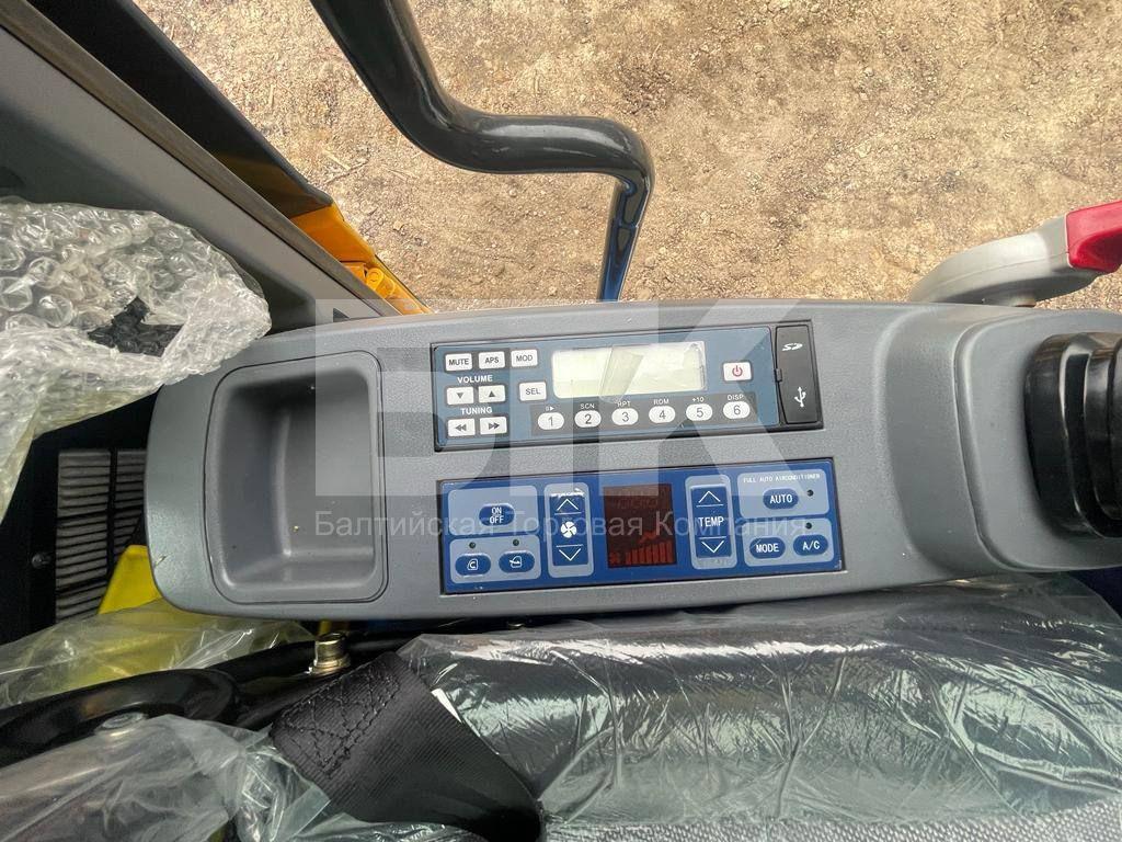 Гусеничный экскаватор BEEZONE B220NEW 2