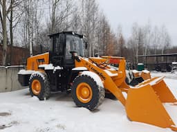CDM835_61