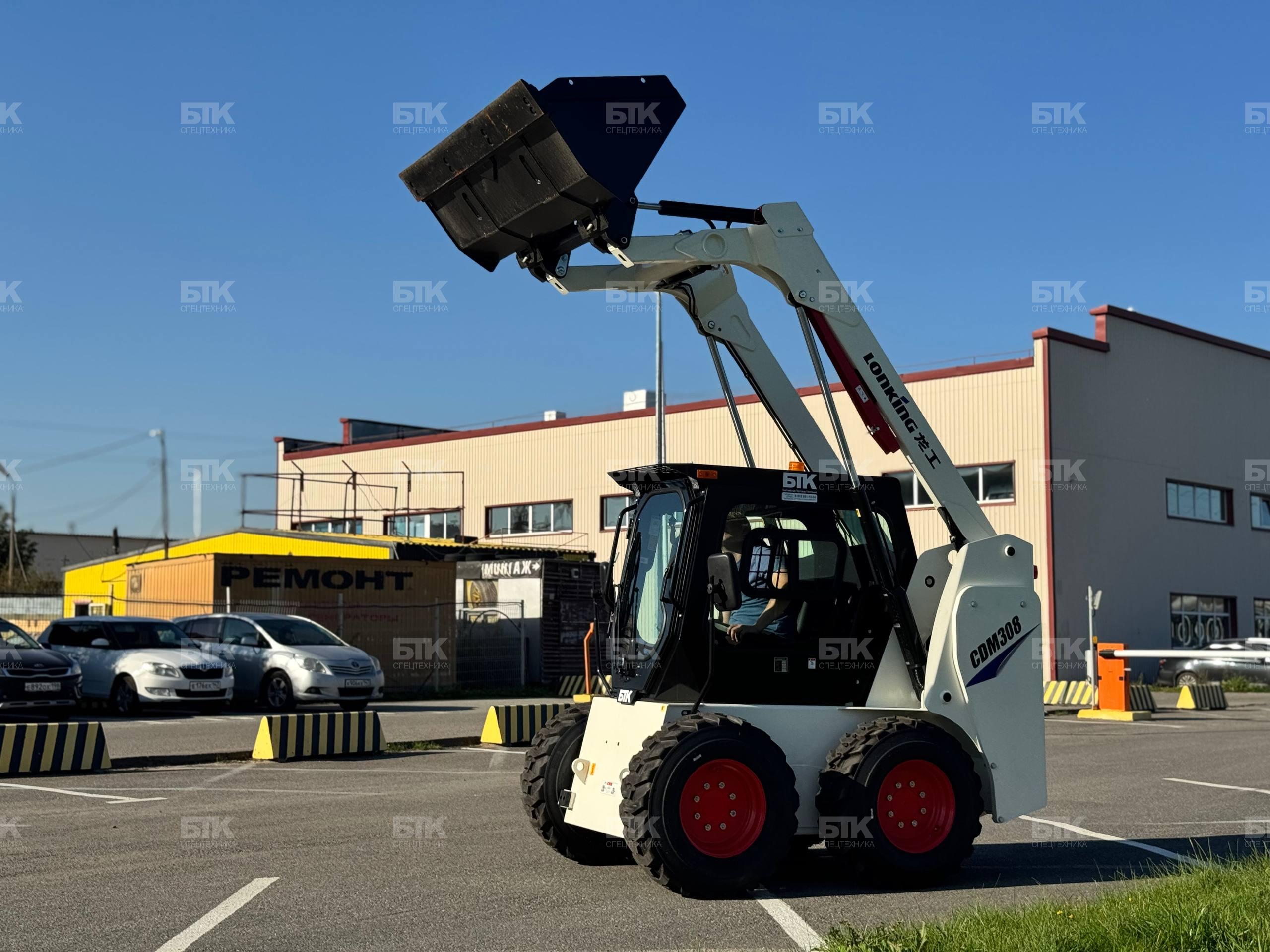 Мини-погрузчик Lonking CDM312 2