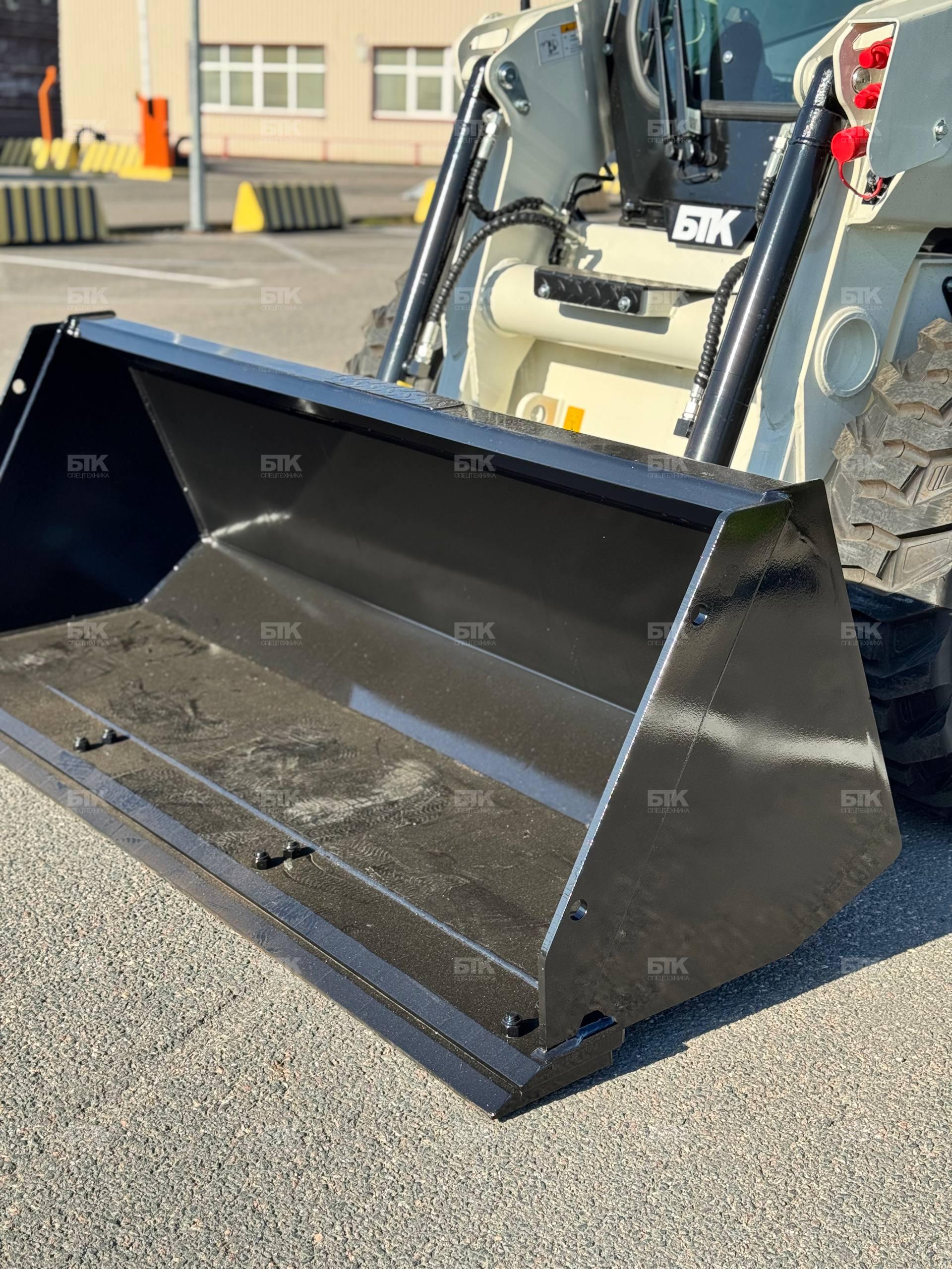 Мини-погрузчик Lonking CDM308 11