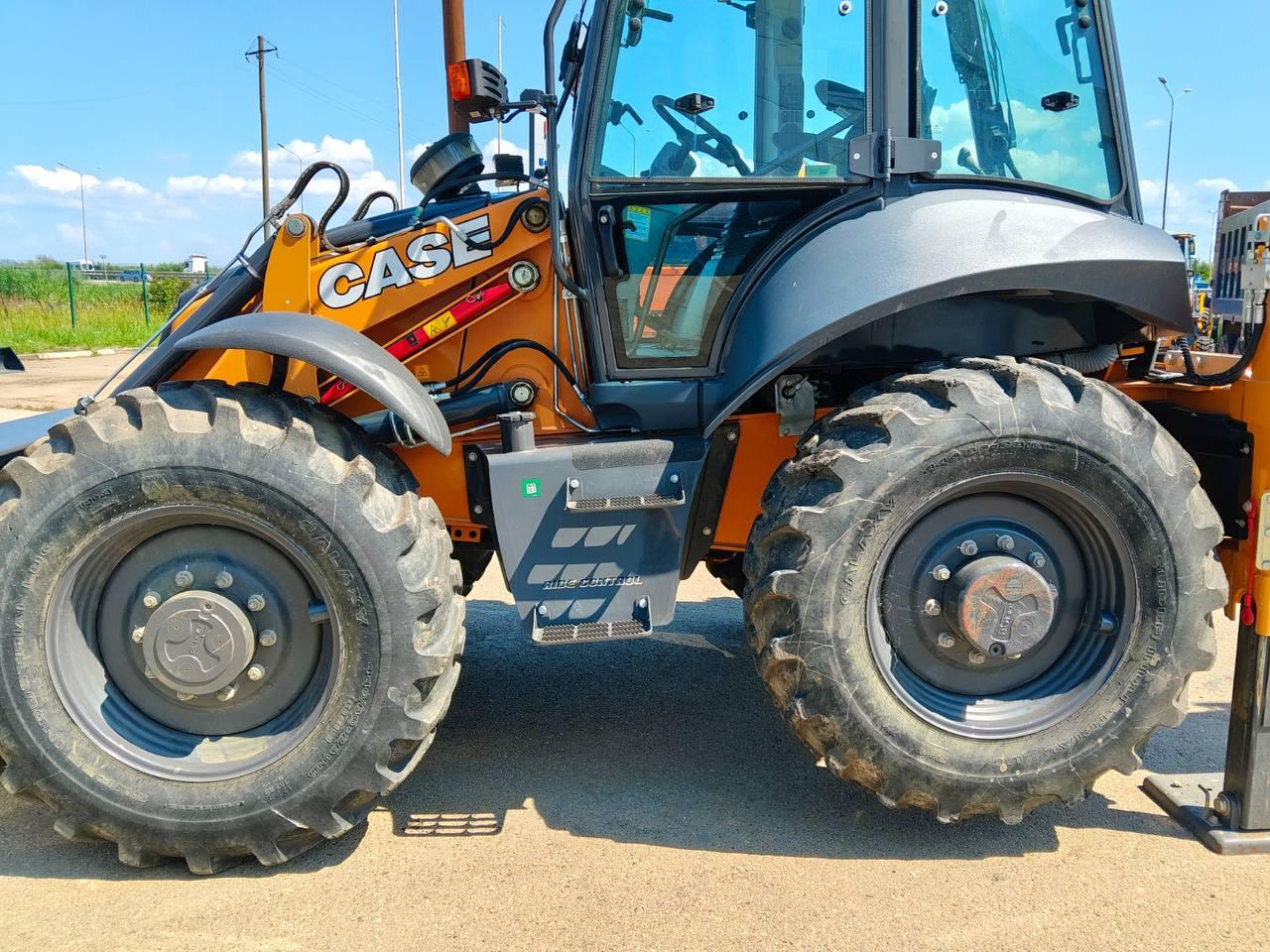 CASE 695SV