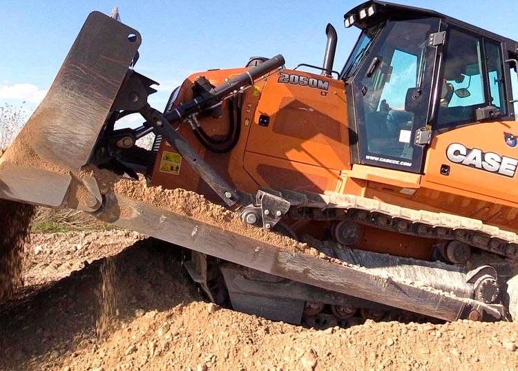 Гусеничный бульдозер CASE 2050M XLT (SEMI-U)