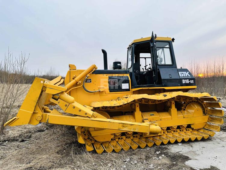 Бульдозер Beezone D16-5S